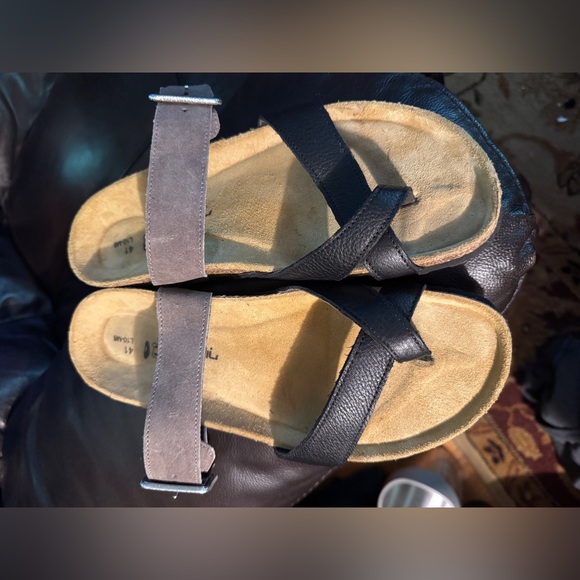 NAOT Fresno Leather Sandals Two Tone Strap Toe Loop Black & Taupe Sz 41 L 10 /M8 - Picture 10 of 15